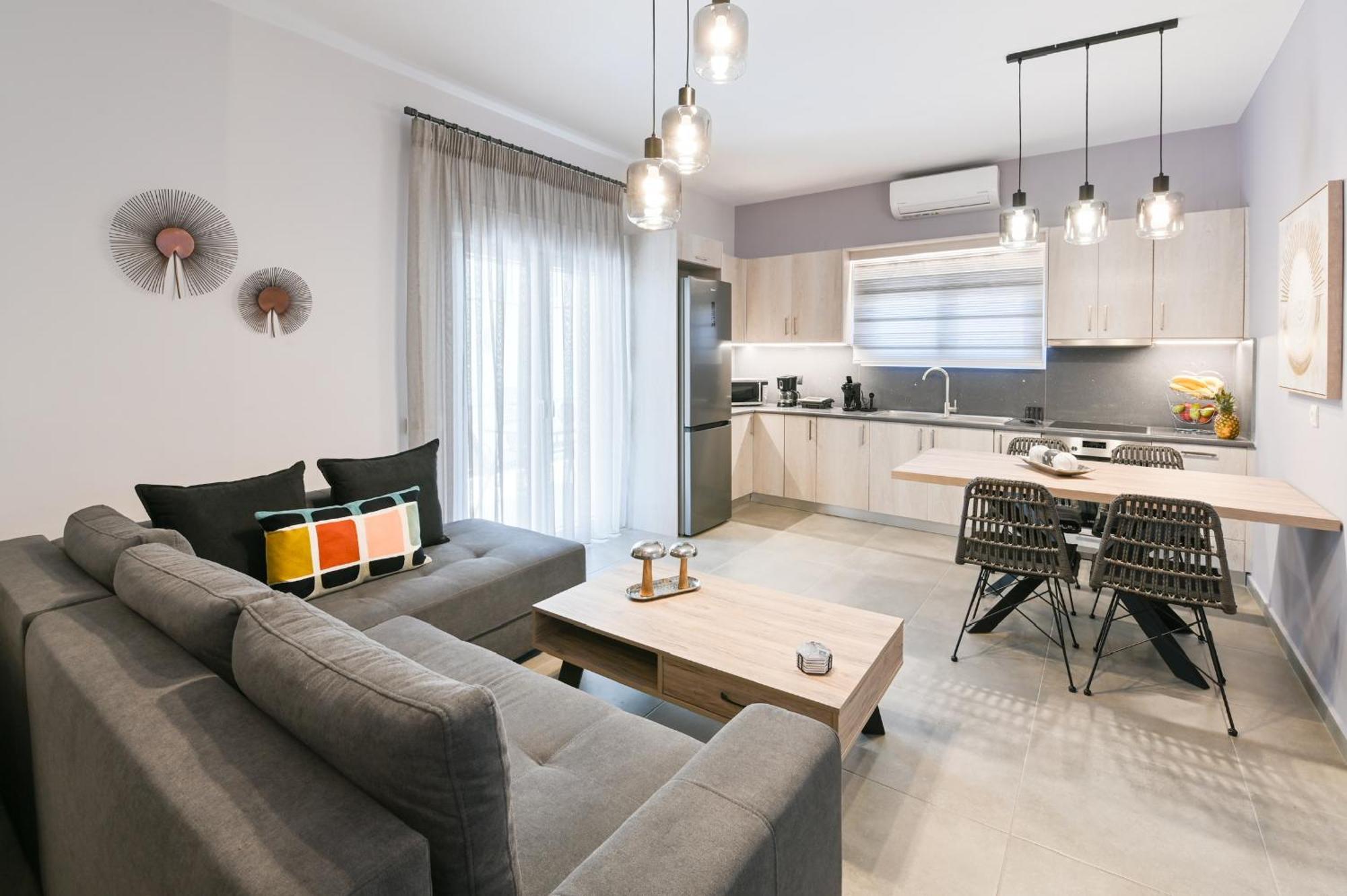 Louisa Luxury Apartment